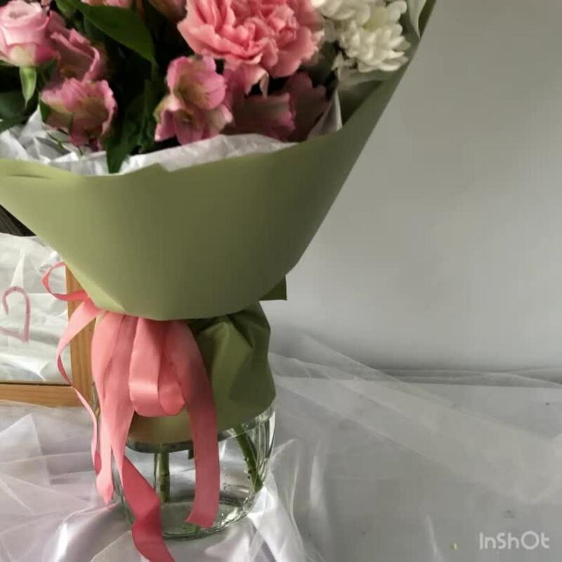 альстромерией альстромерией